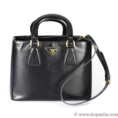 siopaella handbags.